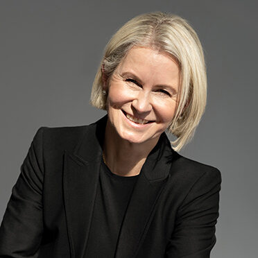 Why Should Contracts be Smart?