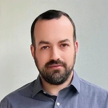 Bargaining with Algorithms: An Experiment on Algorithmic Price Discrimination and Consumer and Data Protection Laws